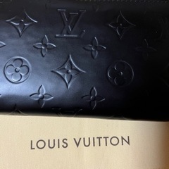 LOUIS VUITTON ルイヴィトン　ジッピーウォレット ヴ...