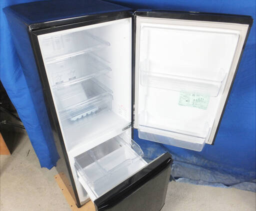 ✨⛄✨冬のクリアランスセール❕✨⛄✨2017年式⛄三菱MR-P15EA-KK⛄146L2ドア冷凍冷蔵庫耐熱約100℃トップテーブル/ＬED搭載で庫内が明るいY-0812-001✨⛄✨