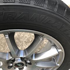 スバル新型XV用スタッドレスタイヤ 225/60R17 引取り手渡し希望
