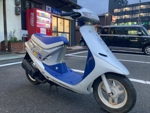✳️超希少✳️凄い極上車です‼️実走行1400km 限定特別カラー【エンジンセル一発】