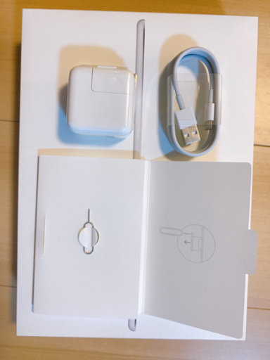 【 Apple純正】iPad充電器
