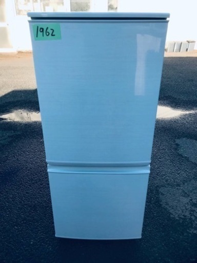 ①✨2017年製✨1962番 シャープ✨ノンフロン冷凍冷蔵庫✨SJ-D14C-W‼️