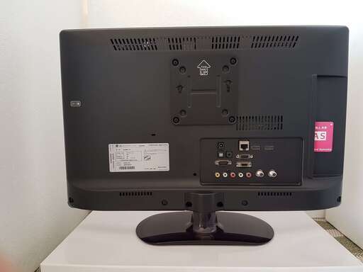 LG LED カラーテレビ(Smart TV) 22LS3500 - テレビ