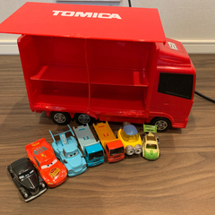 トミカ 8台➕収納つきトラック