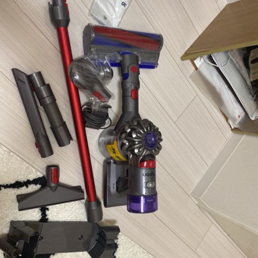 その他 dyson v8 slim fluffy