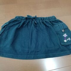 １２０ｃｍ　OSHKOSH girl　紺のスカート