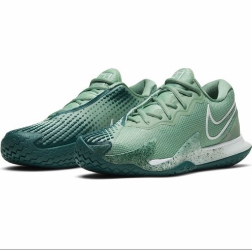 超美品！！NIKEテニスシューズ！！