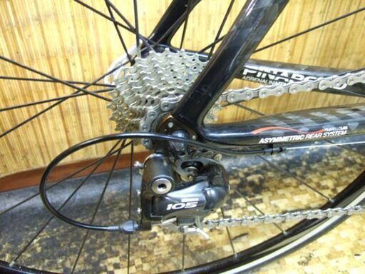 関東無料配達☆ PINARELLOピナレロ　FP3 フルカーボンシマノ105　2X10s　ロードバイク 関東無料配達☆ PINARELLOピナレロ FP3 フルカーボンシマノ105 2X10s