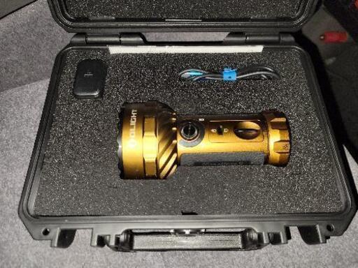 Olight Marauder 2 デザートタン 懐中電灯 50本限定モデル