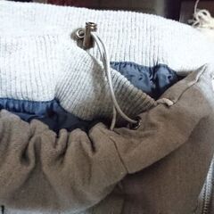 お得だ値【未使用】ダウンジャケット/グレー色 定価￥3万円程