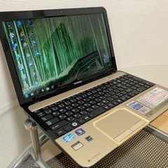 TOSHIBA／Win7／Core i7／メモリ8G／HDD75...