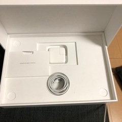 【超美品】MacBookAir 2020 core i7 256GB 16GB GOLD