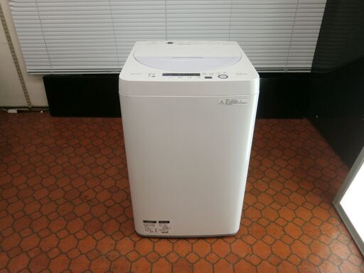 ID 986260　洗濯機シャープ5.5Kg　２０１７年製　ES-GE5A