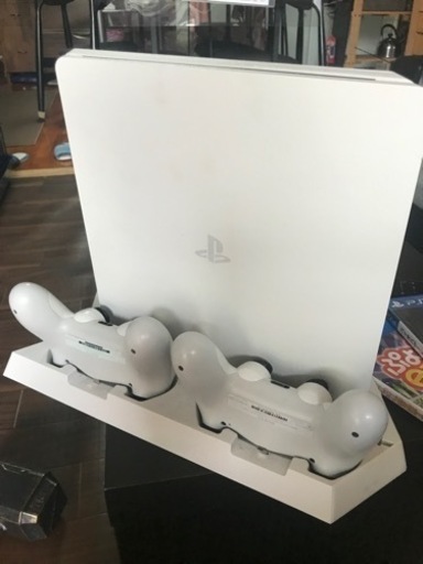プレステ4