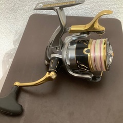 商談成立】 釣具 SHIMANO DESPINA C3000D TYPEーG