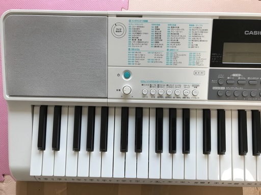 ☆美品☆　CASIO　電子ピアノ　LK-516　光ナビゲーション　61鍵盤　キーボード　マイク・ヘッドホン付