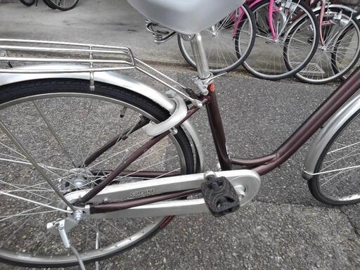 中古自転車１７４６　前後タイヤ新品！　ブリヂストン　C260TP　２６インチ　ギヤなし　LEDオートライト　アルミフレーム　ハンドルロック　ステンレス部品多用
