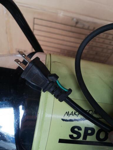 スポットヒーター 50/60Hz兼用 熱出力18kW 燃料消費量1.88L/h KH-80D 灯油ヒーター ジェットヒーター 業務用ヒーター  スポットヒーター 暖房 ナカトミ NAKATOMI