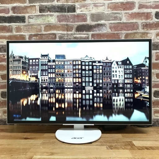 即日受渡❣️2年前購入 acer32型フルHD薄型ディスプレイ。スペースとらず部屋スッキリ15000円