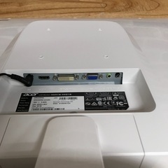即日受渡❣️2年前購入 acer32型フルHD薄型ディスプレイ。スペースとらず