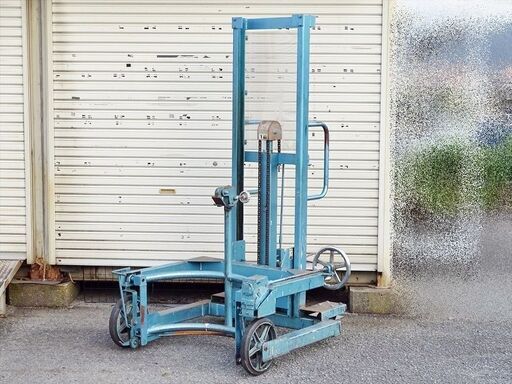 山口)下松市より　TAIYU 大阪タイユー ドラム缶反転投入機 ドラムダンパー DM-1100 荷重300kg ストローク1100mm 2010年製 BIZHL10H