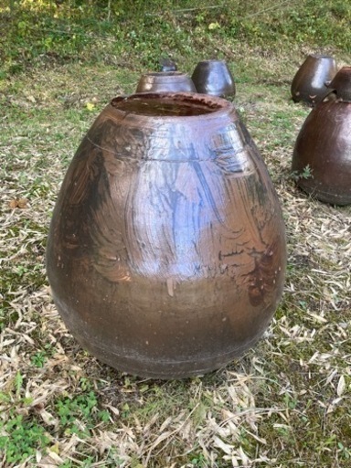 韓国の壺、韓国ドラマで有名。