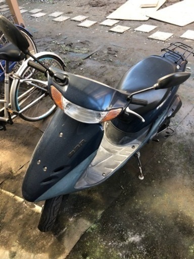 ライブディオSR【中古バイク】