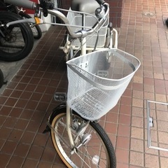 ☆展示車 一台限り☆ スイングチャーリー ノーパンク三輪車