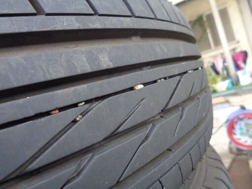 ハイエース　ラジアルタイヤ　グットイヤー　195/80Ｒ15　　バリ山８㎜近い　アルミホイール付き ハイエース ラジアルタイヤ グットイヤー 195/80R15 バリ山8㎜近い