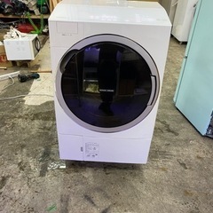 美品 東芝 ドラム式洗濯機 ガラスタッチパネル