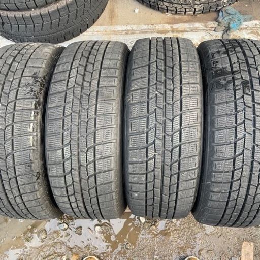 バリ山 グッドイヤー アイスナビ6 205/55R16 スタッドレス タイヤ 2017年製