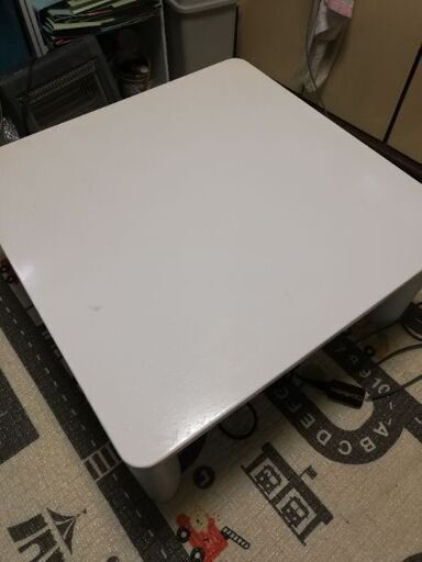 こたつ　ホワイト
