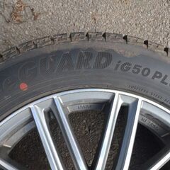 スタッドレスタイヤ iceGUARD 5 PLUS 4本 ホイール付