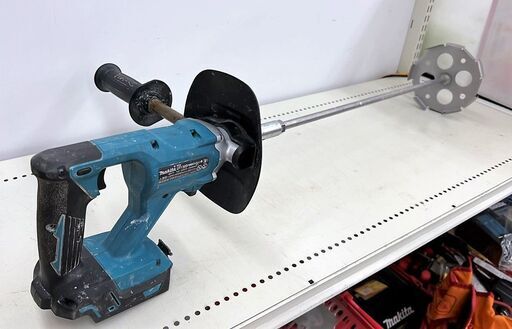 マキタ　充電カクハン機　UT130D　中古品