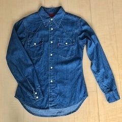 【最終価格★】Levi'sリーバイス　デニムボタンシャツ　レディースS