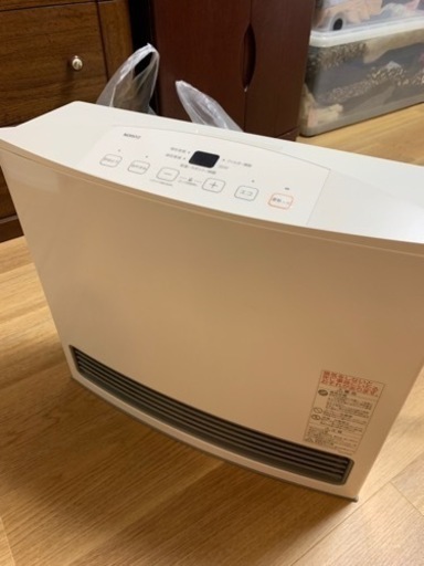 ガスファンヒーター