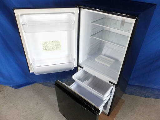 ✨⛄✨冬のクリアランスセール❕✨⛄✨2015年式⛄SHARPSJ-D14B-B137L⛄2ドア冷凍冷蔵庫清潔ガラストレイ!左右開き自由設定 耐熱トップテーブル⛄Y-0826-015✨⛄✨