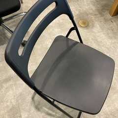 【東京_目黒・白金台】折りたたみ椅子(黒) 差し上げます。