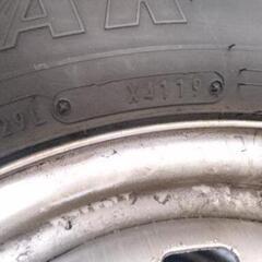 スタッドレスタイヤ（ノア、ボクシー、エスティマ、ステップワゴン等）