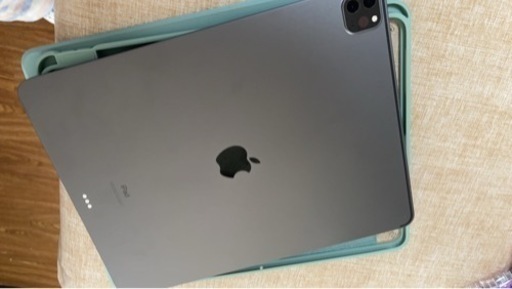 iPadPro 12.9 WiFiモデル128GB 第5世代 高級ペーパーライクフィルム付き