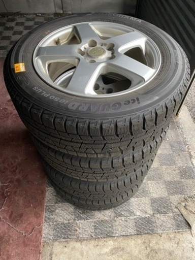旭川 2020年製 バリ溝 ヨコハマ IG50 クリアランス スタッドレスタイヤ  