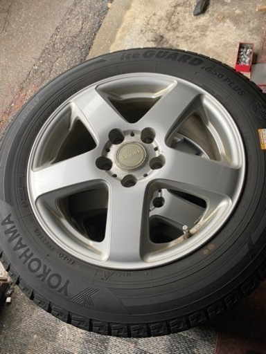 旭川 2020年製 バリ溝 ヨコハマ IG50 クリアランス スタッドレスタイヤ  