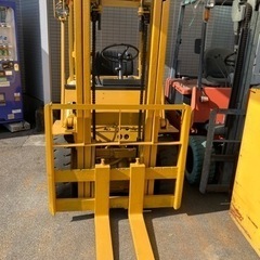 コマツフォークリフト2.5トンディーゼル