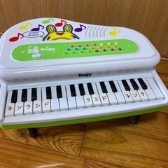 お値下げ🐴ロディの電子ピアノ&おもちゃ