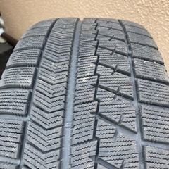 商談中 215/55R17 VRX PCD114.3 5穴