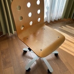 【ネット決済】IKEA キャスター付きチェア　椅子　高さ調節可能