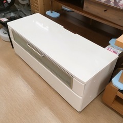 テレビ台✨テレビボード✨ガラス部分擦れキズあり✨中古品【こちらは...