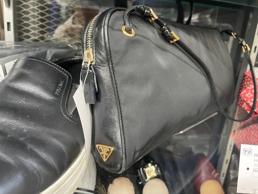 PRADA ナイロンハンドバッグ　tessuto fibber bn0218 PRADA ナイロンハンドバッグ tessuto fibber bn0218 【公式通販】