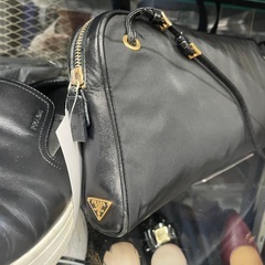 PRADA ナイロンハンドバッグ　tessuto fibber bn0218 PRADA ナイロンハンドバッグ tessuto fibber bn0218