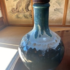 古い壺(大.小)